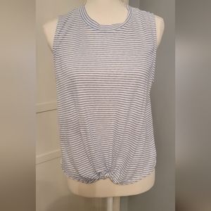 Lou & Grey knotted too